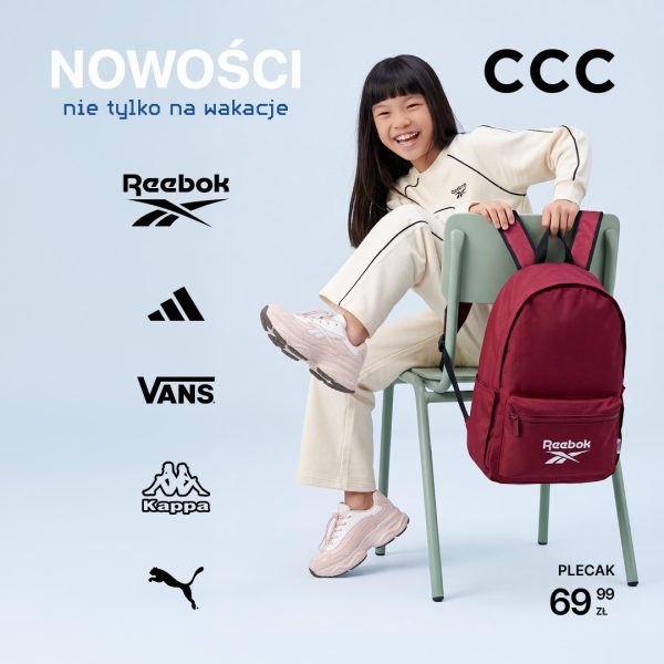Dziewczynka w butach różnych marek w CCC